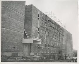 Construction of agricultural science hall
