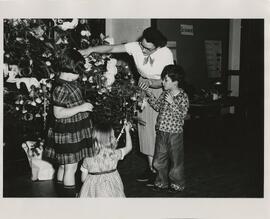 Trimming Tree with Students