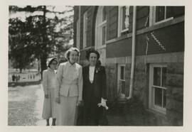 Students outside South Hall, 1952-1953.