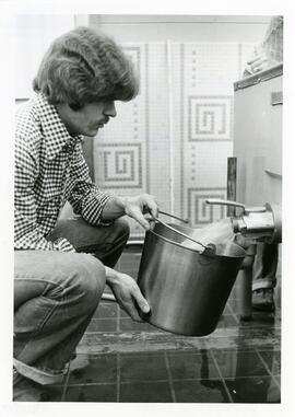 Cheese making draining whey