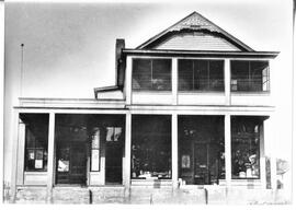 Hudson: Buildings, exterior, Sherry Building, 315 Wis. St. N. Hudson, circa 1912