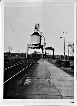 Hudson: railroads, coaling station, north of Hudson depot, October 1957