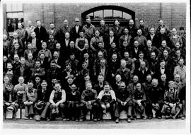 Hudson: railroads, C. St. P., M & O, shop force, undated