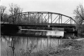 River Falls: Roads and bridges, Falls St. Bridge, 1990