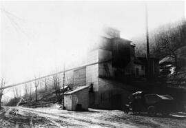 Bay City: Sand company, sand mine, undated