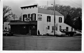 River Falls: businesses, saloons/taverns: The Office Bar, May 1976