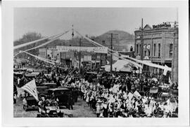 Patriot Day on Main Street in River Falls, April 27, 1917