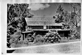 Elmwood: Residences, log house, Trealoff's, undated