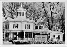 Hudson: residences, Moffat, Octagon House, undated