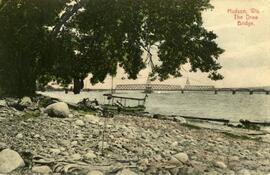 Draw bridge, Hudson, Wisconsin