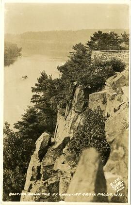 Boating down the St. Croix - St. Croix Falls, Wis