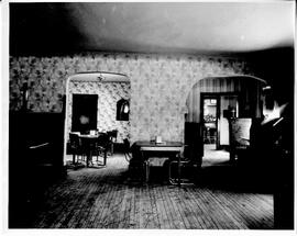 Siren: taverns, Fishbowl Tavern, Burnett Co., circa 1940