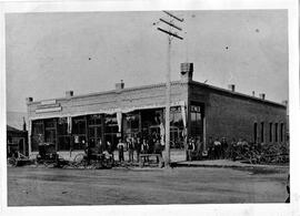 Lund's Hardware, circa 1910