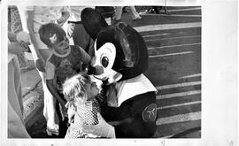 River Falls: events, parades, Shriners, Mickey, September 1976