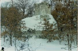 St. Croix County: Kinnickinnic Township, the monument, 25 January 1986
