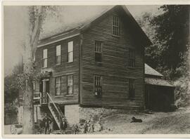 Clifton Hollow Hotel