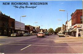 Street scene, New Richmond, Wisconsin