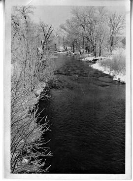 Kinnickinnic River in River Falls, undated