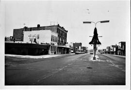 Main Street facing North in River Falls, 1976